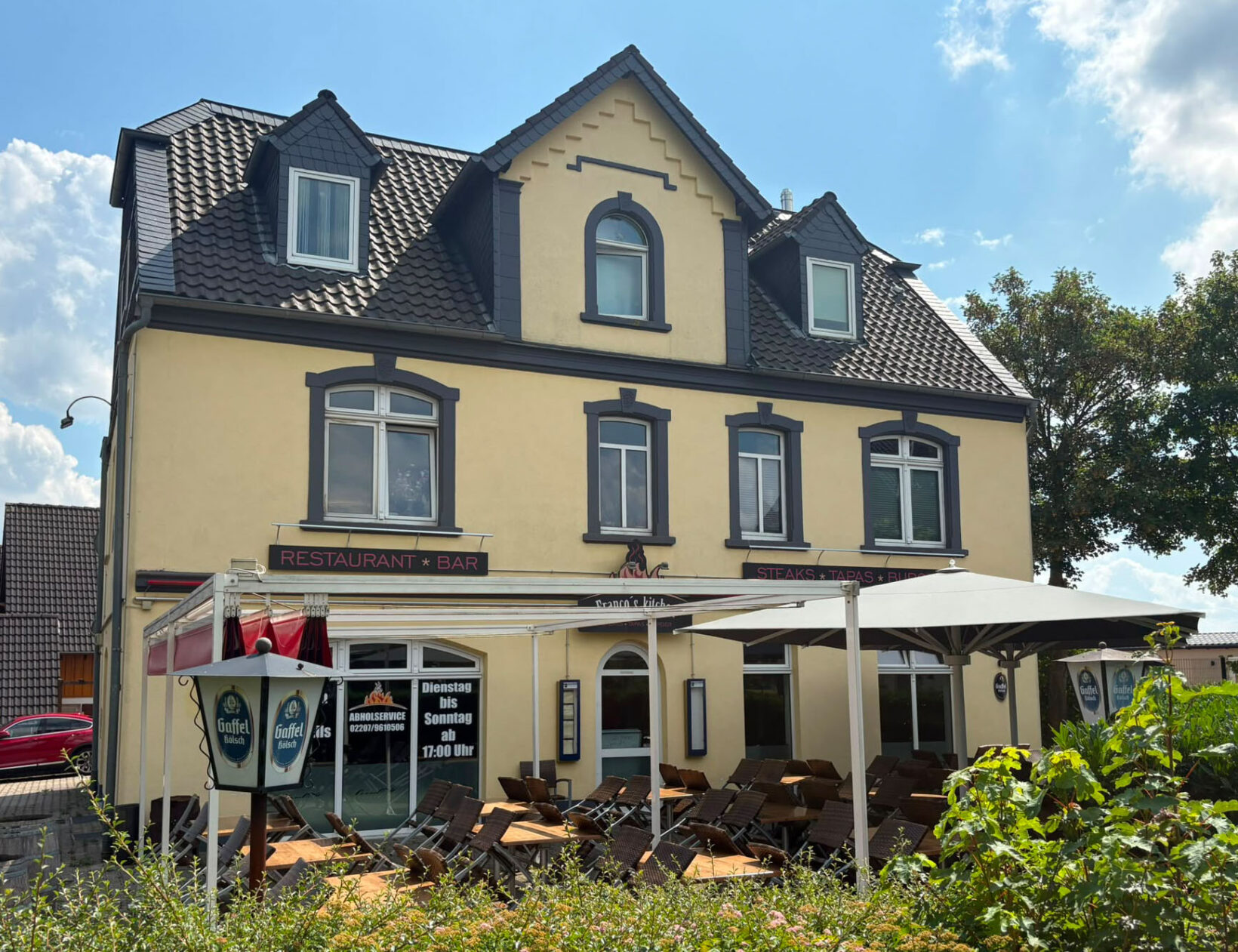 Francos Kitchen